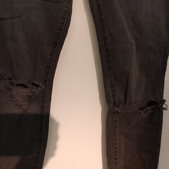 Madewell black distressed jeans sz29 - Picture 2 of 8